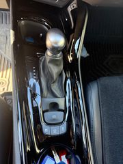 Toyota C-HR 2022-thumb-18