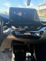Toyota C-HR 2022-thumb-19