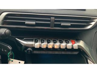 Peugeot 3008 2020 1.5 BlueHDi-thumb-19