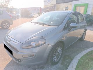 Fiat Grande Punto 2011-thumb-2