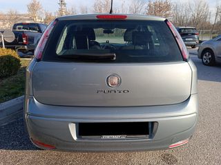 Fiat Grande Punto 2011-thumb-5