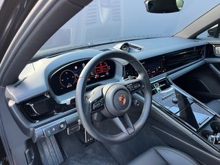 Porsche Panamera 2024 4 E-HYBRID-thumb-18