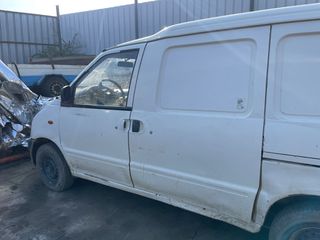 NISSAN VANETTE GARGO / SERENA