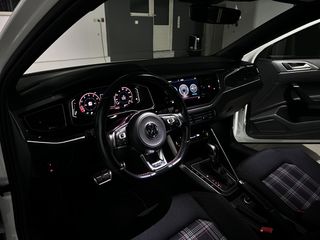 Volkswagen Polo 2019 2.0 GTI-thumb-71