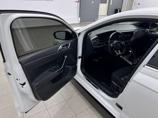 Volkswagen Polo 2019 2.0 GTI-thumb-44
