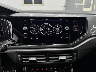 Volkswagen Polo 2019 2.0 GTI-thumb-53