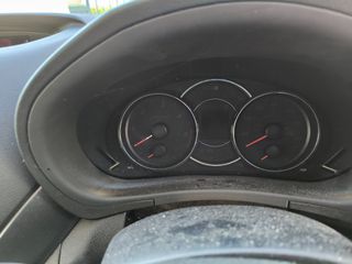 Subaru Forester 2012 DIESEL-thumb-12