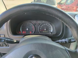 Suzuki Jimny 2005-thumb-4