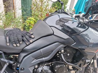 Triumph Tiger 1050 SE 2017-thumb-7