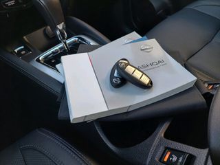 Nissan Qashqai 2017 BLACK EDITION TEKNA PANORAMA NAVI CAMERA-thumb-23