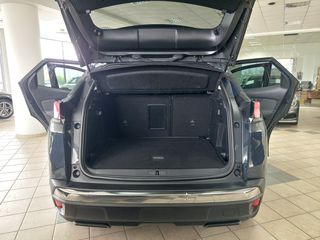 Peugeot 3008 2019-thumb-17