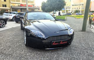 Aston Martin Vantage 2008 Aston Martin V8 Vantage Roadster-thumb-15