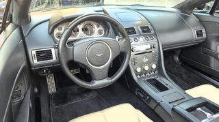 Aston Martin Vantage 2008 Aston Martin V8 Vantage Roadster-thumb-30