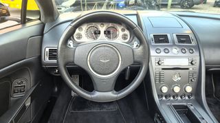 Aston Martin Vantage 2008 Aston Martin V8 Vantage Roadster-thumb-31