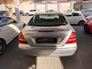 Mercedes-Benz E 200 2004 ELEGANCE-thumb-10