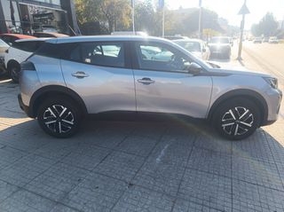 Peugeot 2008 2025 STYLE 100HP 1.2 BENZINH-thumb-5