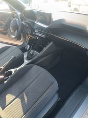 Peugeot 2008 2025 STYLE 100HP 1.2 BENZINH-thumb-9