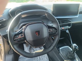 Peugeot 2008 2025 STYLE 100HP 1.2 BENZINH-thumb-17