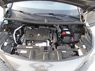 Peugeot 3008 2022 1.5 BLUEHDI 130 ACTIVE PACK EAT8-thumb-19