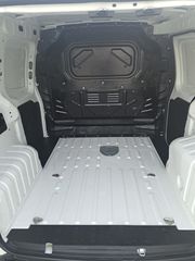 Fiat Fiorino 2020-thumb-10