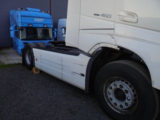 Volvo 2016 FH4 460-thumb-3