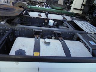 Volvo 2016 FH4 460-thumb-4