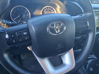 Toyota Hilux 2017 ΕΠΩΛΗΘΗ-thumb-39