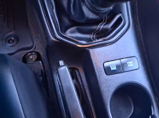 Toyota Hilux 2017 ΕΠΩΛΗΘΗ-thumb-12