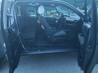 Toyota Hilux 2017 ΕΠΩΛΗΘΗ-thumb-17