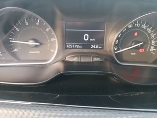 Peugeot 208 2017 GT LINE-thumb-16