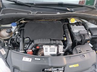 Peugeot 208 2017 GT LINE-thumb-25