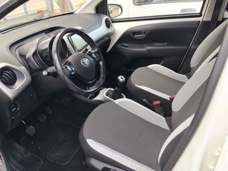 Toyota Aygo 2017 AYGO 1.0 5θ-thumb-4