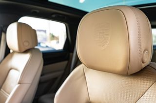 Porsche Cayenne 2022 E-Hybrid Platinum Edition-thumb-32
