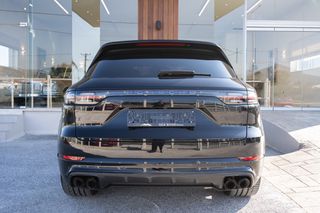 Porsche Cayenne 2022 E-Hybrid Platinum Edition-thumb-6
