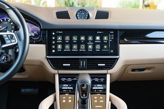Porsche Cayenne 2022 E-Hybrid Platinum Edition-thumb-23