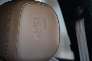 Porsche Cayenne 2022 E-Hybrid Platinum Edition-thumb-31
