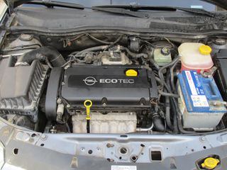 Opel Astra 2007-thumb-8