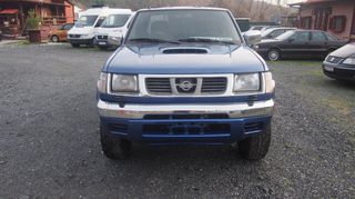 Nissan Navara 2000 D22 4X4 2.5DI TURBO DIESEL-thumb-1