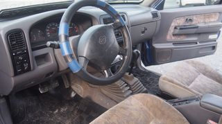 Nissan Navara 2000 D22 4X4 2.5DI TURBO DIESEL-thumb-10