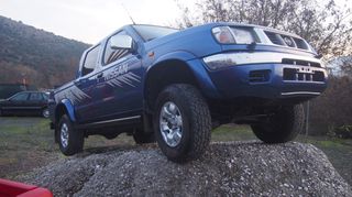 Nissan Navara 2000 D22 4X4 2.5DI TURBO DIESEL-thumb-22