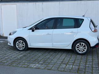 Renault Scenic 2016 1.5 DCI DIESEL-thumb-9