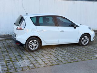 Renault Scenic 2016 1.5 DCI DIESEL-thumb-15