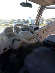 Ανατροπή Toyota 2014 dyna-thumb-13