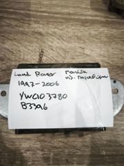 Land Rover. YWC103780, B3396
