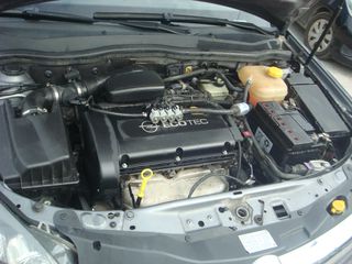 Opel Astra 2006 GTC SPORT 1.6-thumb-7