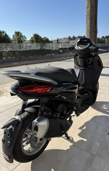 Piaggio Beverly 310 2025-thumb-1