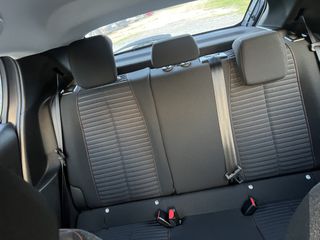 Peugeot 208 2021-thumb-20
