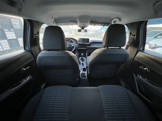 Peugeot 208 2021-thumb-19