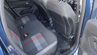 Dacia Duster 2020 TECHROAD 4X4 1.5 DCI-thumb-9