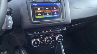 Dacia Duster 2020 TECHROAD 4X4 1.5 DCI-thumb-16